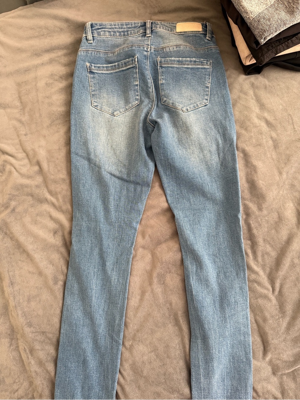 Only Light Blue Distressed Women’s Jeans - Picture 3 of 3